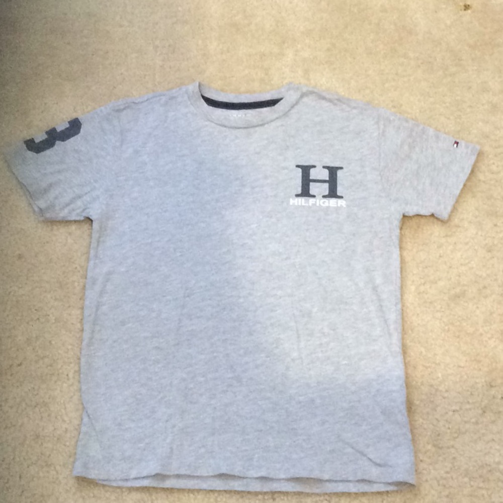 Boys Tommy Hilfigure T-shirt